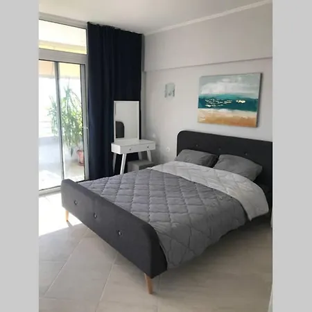 Sea View Apartment Loutraki  Exterior photo