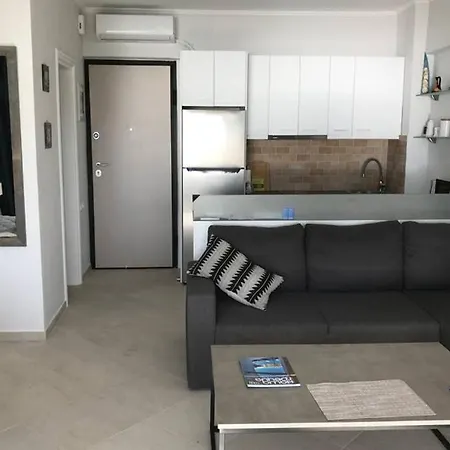Sea View Apartment Loutraki  Exterior photo